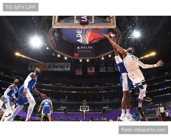 圣图尔登高压逼抢体系持续发力,战术革新助力球队连胜走势分析 圣图尔登高压逼抢体系持续发力,战术革新助力球队连胜走势分析